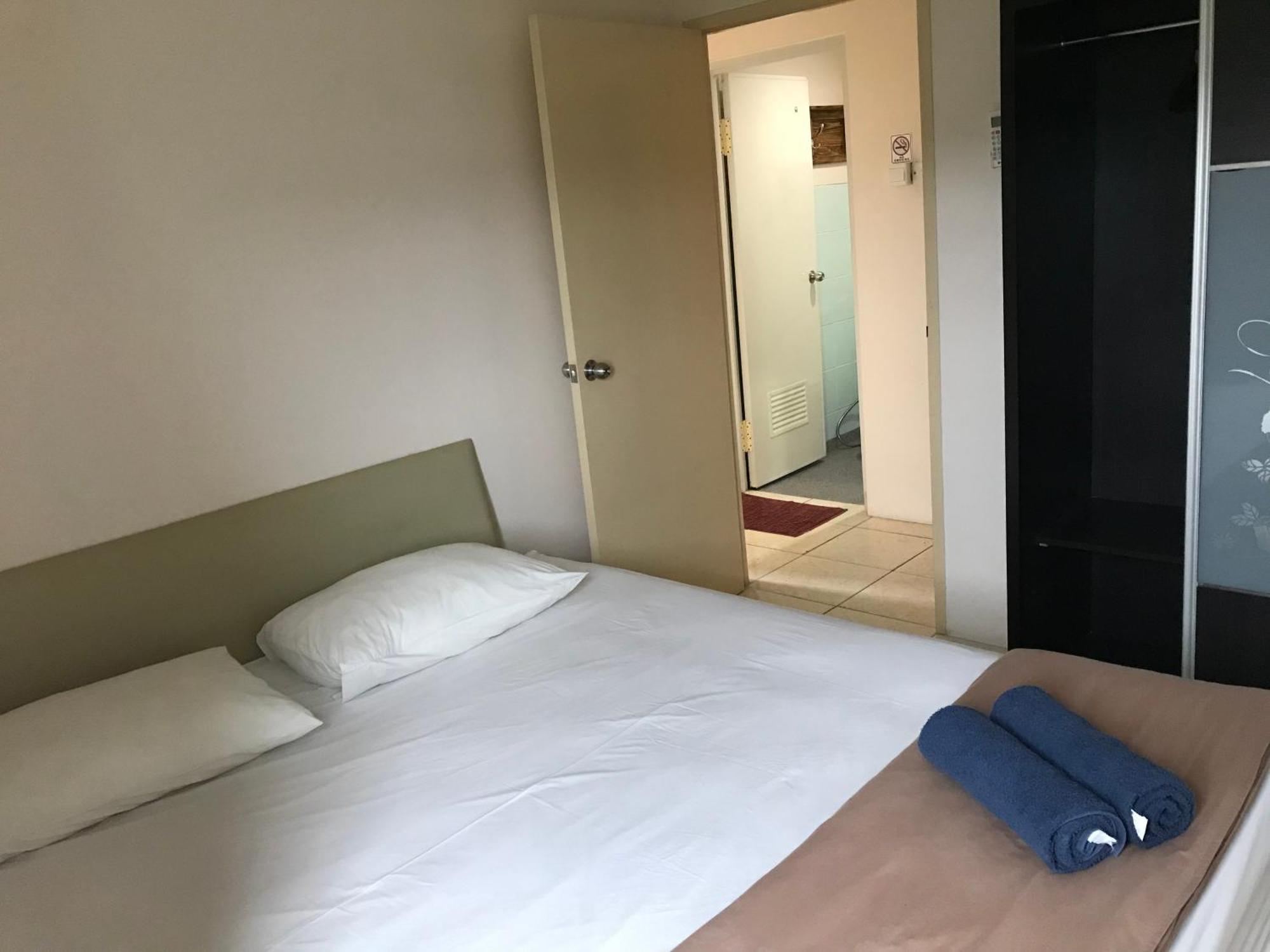 Queen Victoria Apartment Batam Pokoj fotografie