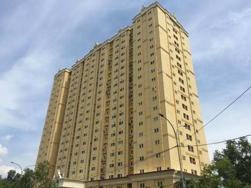 Queen Victoria Apartment Batam Exteriér fotografie